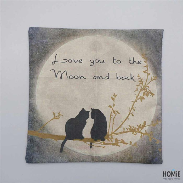 כרית נוי מדליקה ואיכותית לסלון, לחדר שינה, לחדר ילדים ושאר חלל הבית דגם חתולים מאוהבים. 