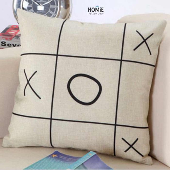 כרית נוי מדליקה ואיכותית לסלון, לחדר שינה, לחדר ילדים ושאר חלל הבית דגם איקס עיגול בצבע שחור ואוף וויט