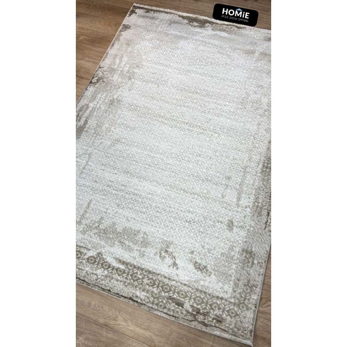 שטיח סלון לורנזו בשלמותו על רצפת פרקט – עיצוב וינטג' גיאומטרי בצבעי קרם ובז'