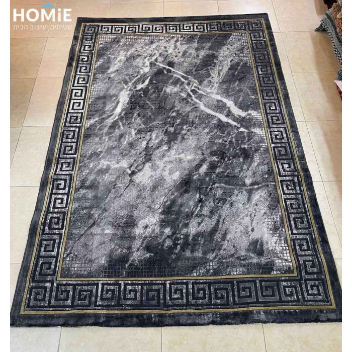 שטיח וינטג' אבסטרקטי גיאומטרי מודרני קלאסי מסגרת שיש אפור שחור זהב דגם סמואל 02. השטיח היוקרתי יתאים לסלון, חלל הכניסה לבית, חדר שינה, חדר ילדים, מסדרון, חדר אורחים, חדר משחקים, פינת ישיבה, פינת אוכל, חדר עבודה ומשרד. 