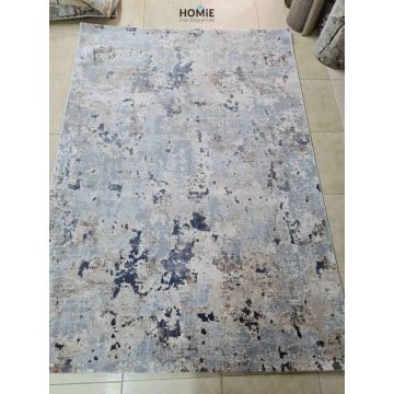 שטיח אבסטרקטי מודרני יוקרתי דגם פלורנסיה 8878 בצבע כחול, בז', חום ואפור. השטיח האיכותי יתאים לסלון, לחדר שינה, לחדר ילדים, לחדר/פינת משחקים, לאמבטיה, למסדרון, לפינת ישיבה, לפינת אוכל, למטבח, לחדר עבודה ולמשרד. 