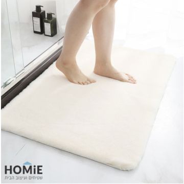 שטיח אמבטיה פרווה חלק מודרני דגם טומי. השטיח היוקרתי המהמם בעל מגע קסום ומפנק (כמו משי) וישדרג כל חלל אמבטיה בכמה רמות. יתרונו הגדול: מגיע עם שכבה נגד החלקה שתעניק לו יציבות רבה. 