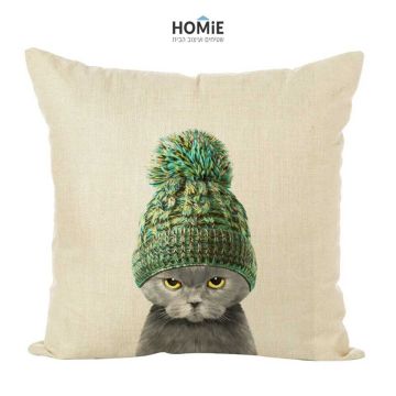 כרית נוי מדליקה ואיכותית לסלון, לחדר שינה, לחדר ילדים ושאר חלל הבית דגם חתול עם כובע צמר בצבע אפור ירוק.