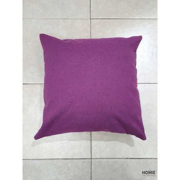 כרית נוי חלקה בצבע סגול כהה (חציל) לסלון, לחדר שינה, לחדר ילדים ושאר חלל הבית. 