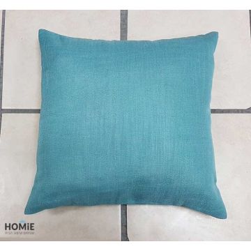 כרית נוי חלקה בצבע ירוק מנטה. הכרית האיכותית תתאים לסלון ושאר הבית.