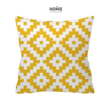 כרית נוי מודרנית איכותית מעויינים צהובים בסגנון מרוקאי לסלון, לחדר שינה, לחדר ילדים, לפינת אוכל, לחדר עבודה, למשרד ועוד.