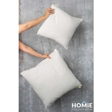 כרית נוי לבנה חלקה לסלון ושאר חלל הבית. הכרית היוקרתית עשויה מבד דמוי פשתן איכותי ביותר ותשדרג לכם כל חלל. 