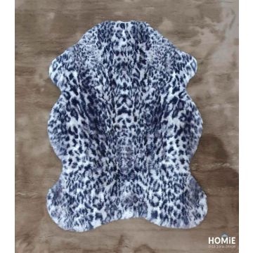 שטיח פרווה מנומר א-סימטרי דקורטיבי מודרני יוקרתי דגם סטייסי 775 בצבע אפור, שחור ושמנת לסלון, לחדר שינה, לחדר ילדים, לאמבטיה, למסדרון, למטבח, לפינת אוכל, לחדר עבודה ולמשרד.