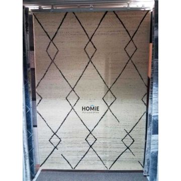 שטיח גיאומטרי מעויינים מודרני איכותי דגם ורוניקה 12/256 בצבע חום בז' לסלון, לחדר שינה, לחדר ילדים, לאמבטיה, למסדרון, למטבח, לפינת אוכל, לחדר עבודה ולמשרד. 