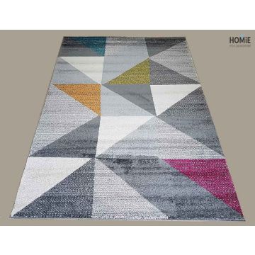 שטיח גיאומטרי משולשים / מעויינים צבעוני איכותי לסלון, לחדר שינה, לחדר ילדים, למטבח ושאר חלל הבית דגם וגאס 14/79. 