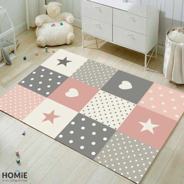 שטיח מודרני לחדר ילדים דגם צורות גיאומטריות בצבעי פסטל. השטיח האיכותי יתאים גם לחדר תינוקות, בית ספר וגן ילדים.
