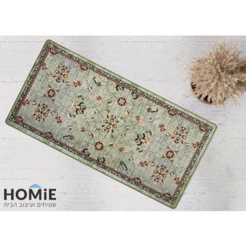 שטיח גומי וינטג' ירוק עם הדפס פרחוני – דגם מדריד 41 מבית הומי, מבט בזווית.
