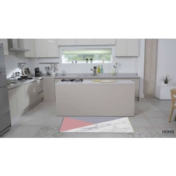 שטיח ויניל גיאומטרי משולשים למטבח איכותי ודקורטיבי עשוי פי וי סי (PVC) לינולאום בהדפסה איכותית עם שכבה נגד החלקה בצבע ורוד, אפור ולבן דגם טריקולור. 