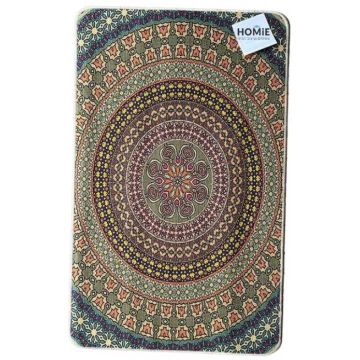 שטיח גומי למטבח וינטג' אבסטרקטי מודרני אתני מנדלה צבעונית דגם ליה 15. השטיח היוקרתי יתאים גם לשאר חלל הבית ומקומות נוספים כגון: אמבטיה, מסדרון, חדר שינה, חדר ילדים ותינוקות, פינת אוכל, משרד, גן ילדים, בית ספר, אולם אירועים ועוד. 