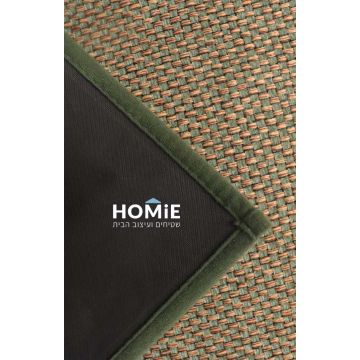 שטיח מודרני ירוק למטבח בסגנון כפרי, דגם אדוארדו 05 עם שכבת גומי למניעת החלקה - צילום מקרוב עם קיפול
