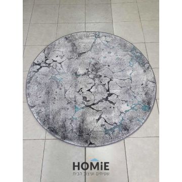 שטיח עגול אבסטרקטי מודרני אפור טורקיז דגם איביזה 61/96. השטיח היוקרתי ישתלב בסלון, חלל הכניסה לבית, חדר שינה, חדר ילדים ותינוקות, מסדרון, אמבטיה, חדר אורחים, פינת ישיבה, פינת אוכל, מטבח, חדר עבודה, משרד, בית ספר וגן ילדים. 