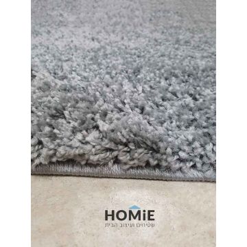 שטיח שאגי אפור בהיר מודרני יוקרתי דגם ריינבואו לסלון, לחדר שינה, לחדר ילדים, למסדרון, למטבח, לפינת אוכל, לפינת משחקים, לחדר עבודה, לגן ילדים, לבית ספר ולמשרד. 