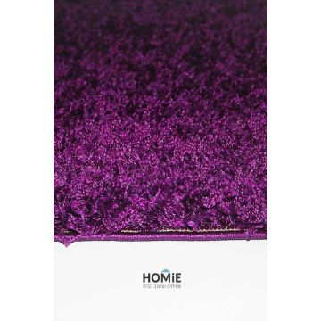 שטיח שאגי סגול חציל איכותי, חזק, צפוף, נעים למגע וקל לניקוי דגם ריינבואו. השטיח היוקרתי מתאים לסלון, לחדר שינה, לחדרי ילדים ותינוקות, למטבח ושאר חלל הבית. 