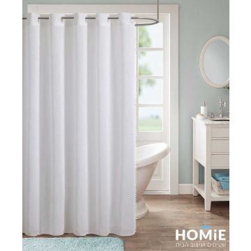 וילון אמבטיה דו שכבתי פשתן חלק פונפונים מודרני כפרי דגם מישל בצבע לבן.