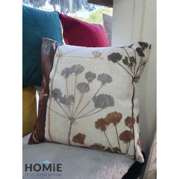 כרית נוי לסלון פרחים חום בז' אפור דגם אוטופיה 06. הכרית הפרחונית תתאים גם לחדר שינה, חדר ילדים, פינת ישיבה, משרדים ואולמות אירועים. 