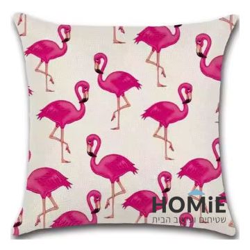 כרית נוי פלמינגואים ורודים 45x45 ס״מ – כרית דקורטיבית איכותית לסלון ולשאר הבית