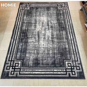 שטיח וינטג' אבסטרקטי גיאומטרי מודרני קלאסי מסגרת שיש אפור שחור דגם סמואל 03. השטיח היוקרתי מתאים לסלון, חלל הכניסה לבית, חדר שינה, חדר ילדים, מסדרון, חדר אורחים, חדר משחקים, פינת ישיבה, פינת אוכל, חדר עבודה ומשרד.