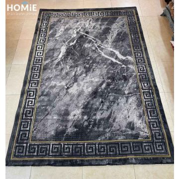 שטיח וינטג' אבסטרקטי גיאומטרי מודרני קלאסי מסגרת שיש אפור שחור זהב דגם סמואל 02. השטיח היוקרתי יתאים לסלון, חלל הכניסה לבית, חדר שינה, חדר ילדים, מסדרון, חדר אורחים, חדר משחקים, פינת ישיבה, פינת אוכל, חדר עבודה ומשרד. 