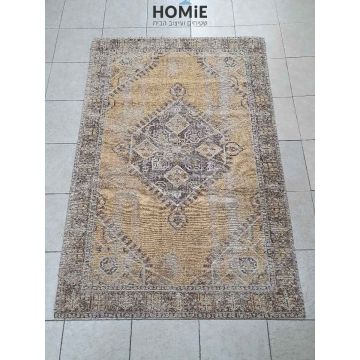 שטיח וינטג' כותנה שאניל מדליון יוקרתי צהוב דגם אליזבט. שטיח הג'קארד המשופשף יתאים לסלון, לחדר שינה, לחדר ילדים, לאמבטיה, למסדרון, לפינת משחקים, לפינת אוכל, למטבח, לחדר עבודה ולמשרד. 