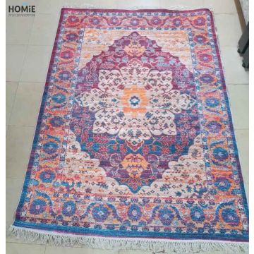 שטיח וינטג' מולטי צבעוני פרחוני מדליון מודרני דגם מסאי 1701. השטיח האיכותי מתאים לסלון, לחדר שינה, לחדר ילדים, לאמבטיה, למטבח, למסדרון, לפינת אוכל, לחדר עבודה, למשרד ולגן ילדים.