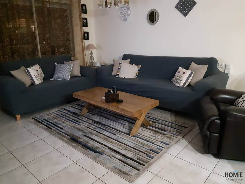 שטיח גיאומטרי פסים וכיסוי סלון אלסטי אפור