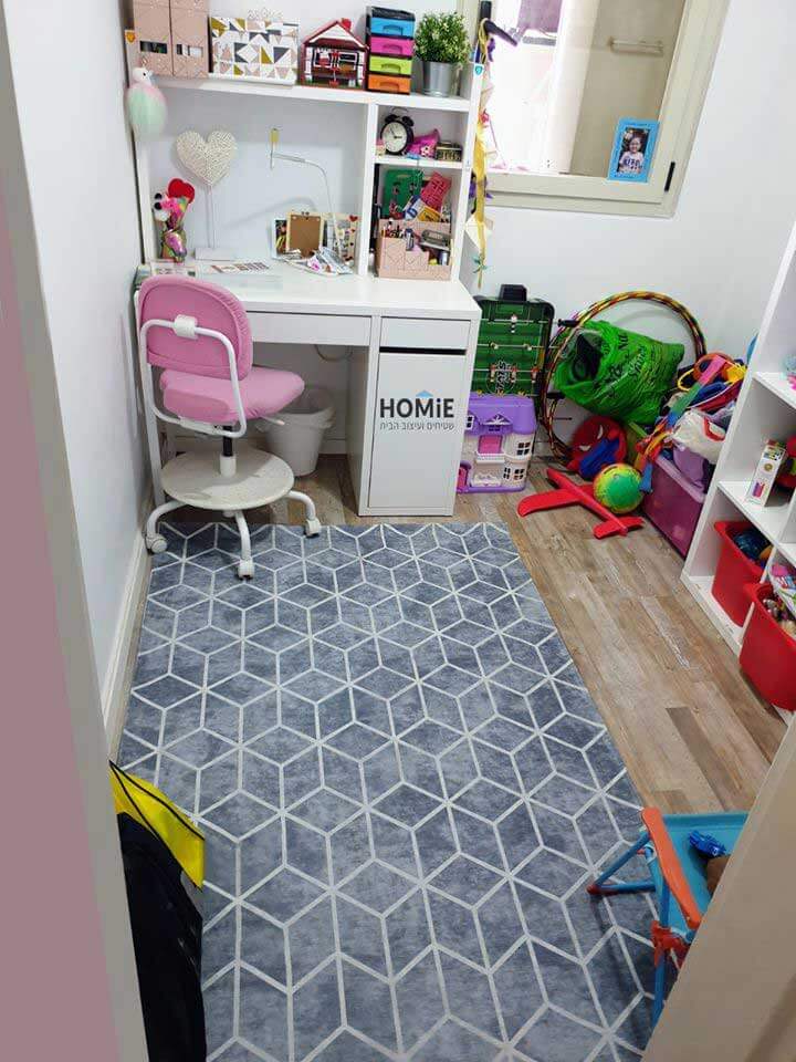 שטיח ילדים גיאומטרי