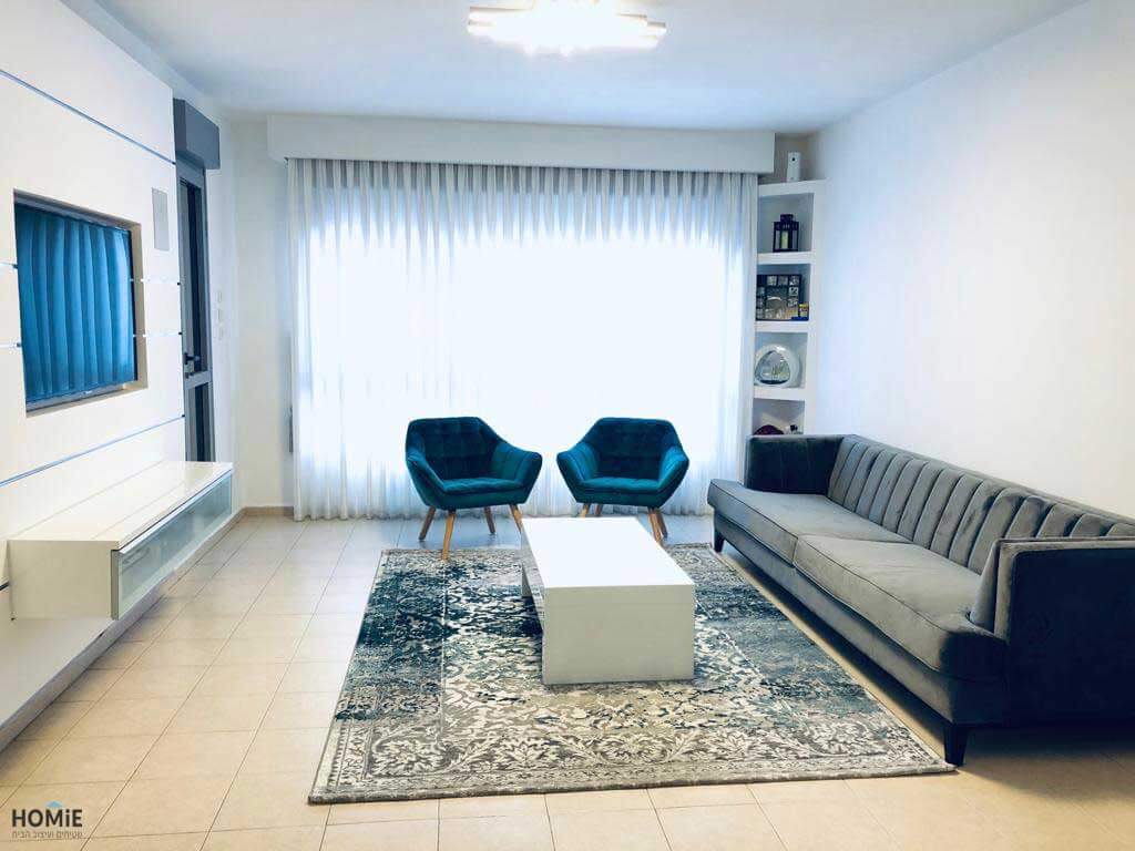 שטיח לסלון וינטג' פרחוני אפור טורקיז